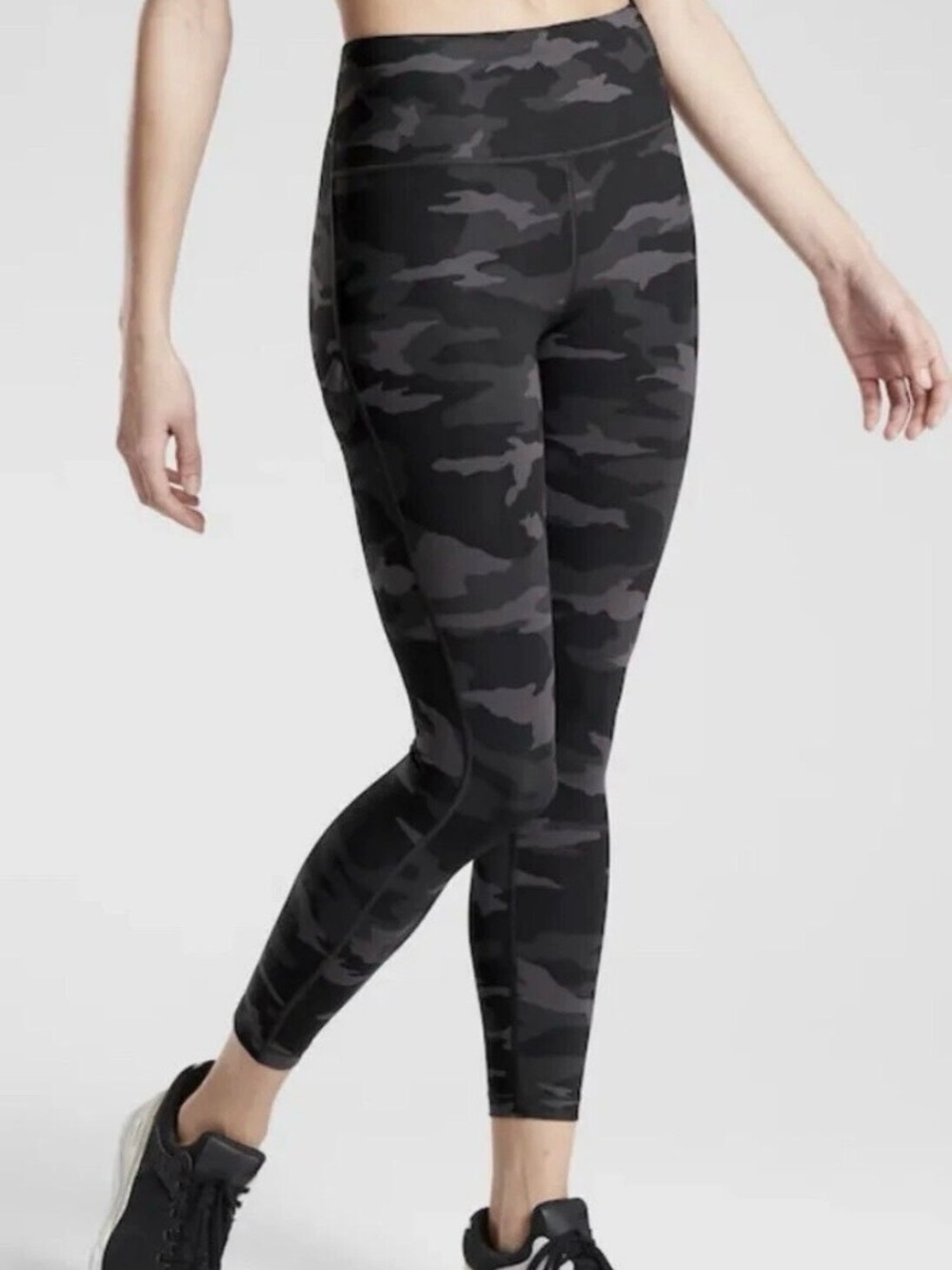 Athleta Ultimate Stash Pocket Camo 7/8  Tights